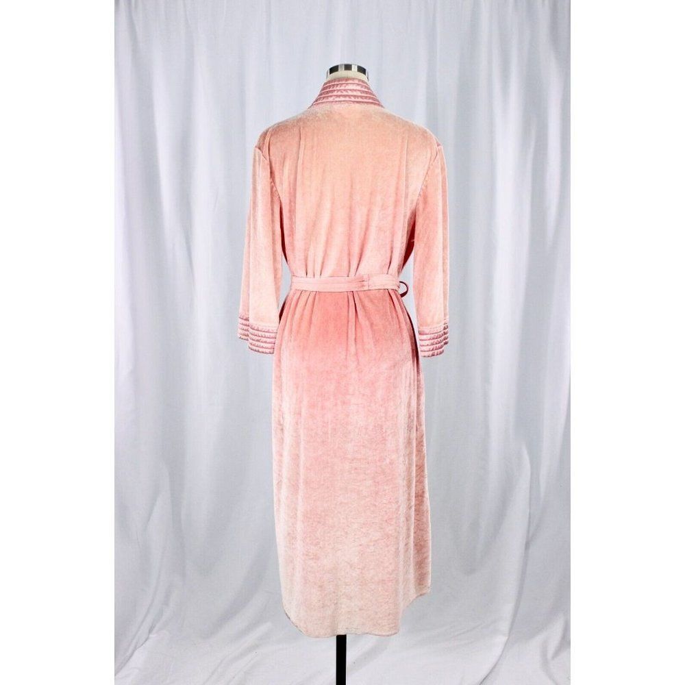 Vintage 1960's Pink Velvet Quilted Satin Robe Dressing Gown - Picture 6 of 13